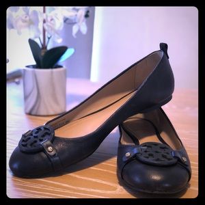 Tory Burch Mini Miller Navy Leather Flats Size 8